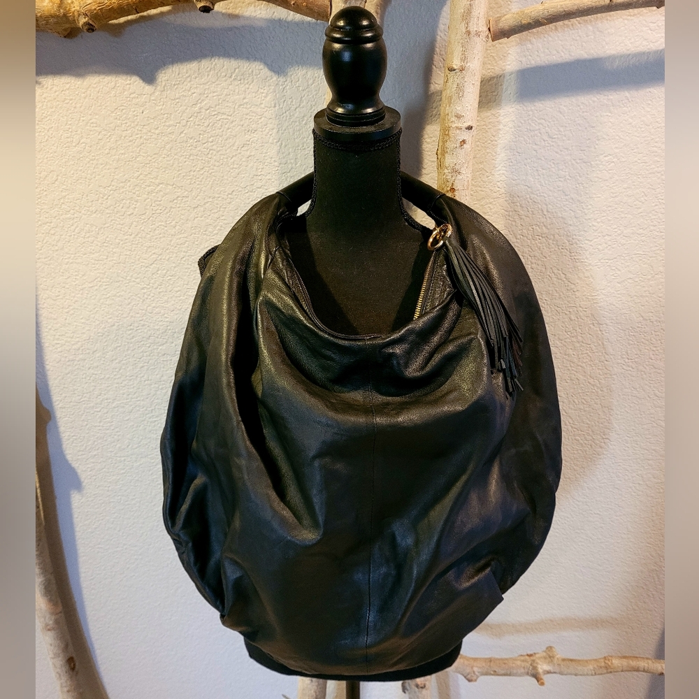 ANTHROPOLOGIE Ultimate Hobo Bag (Matte Finish/Lamb Leather) - Picture 3 of 12